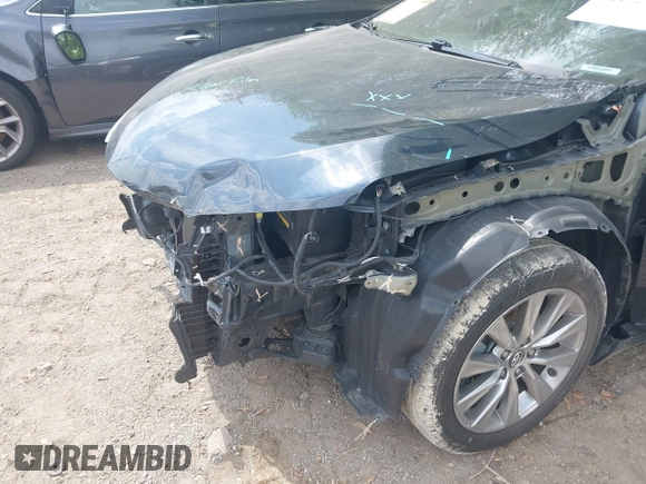 2017 Toyota Camry XLE z VIN 4T1BF1FK2HU759707, wystawiony jako IAAI lot #42192165 z przebiegiem 103 000 mil mil oraz . Historia ofert i sprzedaży dostępna na DreamBid. Obrazek 6.