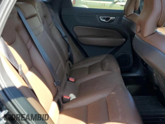 2019 Volvo XC60 Momentum z VIN LYVA22RK3KB220382, wystawiony jako Copart lot #50719395 z przebiegiem 69 599 mil mil oraz Szkoda całkowita • Salvage title. Historia ofert i sprzedaży dostępna na DreamBid. Obrazek 11.