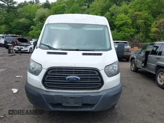 2015 Ford Transit XL с VIN 1FBZX2CM9FKB12990, выставлен на аукционе IAAI как лот 42280597 с пробегом 292 057 миль миль и . История ставок и продаж доступна на DreamBid. Изображение 12.
