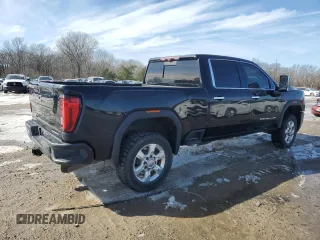 2020 GMC Sierra 2500HD Denali z VIN 1GT49REY0LF268364, wystawiony jako Copart lot #46127385 z przebiegiem Nie podano mil oraz Szkoda całkowita • Salvage title. Historia ofert i sprzedaży dostępna na DreamBid. Obrazek 3.