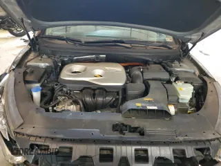 2018 Hyundai Sonata Hybrid SE with VIN KMHE24L33JA080110, listed as a Copart auction lot 61442173 with 43,398 mi miles. Bid and sale history available at carsss.com. Image 11.