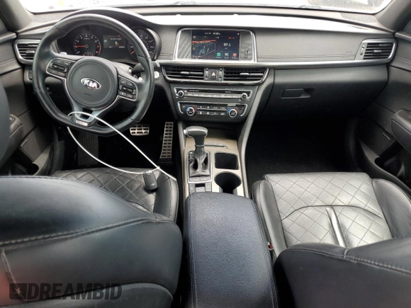2017 Kia Optima SX Limited z VIN 5XXGV4L28HG173327, wystawiony jako Copart lot #61755435 z przebiegiem 97 064 mil mil oraz Szkoda całkowita • Salvage title. Historia ofert i sprzedaży dostępna na DreamBid. Obrazek 8.
