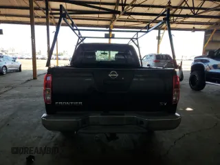 2012 Nissan Frontier SV z VIN 1N6AD0FR3CC407213, wystawiony jako Copart lot #53549505 z przebiegiem 113 076 mil mil oraz Czysty tytuł • Clean title. Historia ofert i sprzedaży dostępna na DreamBid. Obrazek 6.