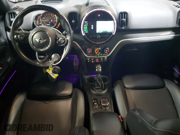 2018 MINI Countryman Cooper S with VIN WMZYT3C33J3E93371, listed as a Copart auction lot 80890684 with 73,455 mi miles and Salvage Title. Bid and sale history available at carsss.com. Image 8.
