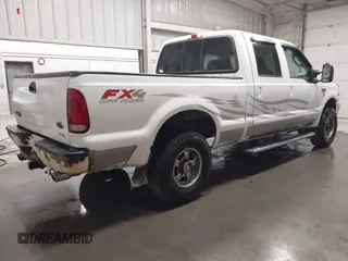 2004 Ford F-250 XL с VIN 1FTNW21S54EC91846, выставлен на аукционе IAAI как лот 42067319 с пробегом 123 329 миль миль и . История ставок и продаж доступна на DreamBid. Изображение 4.