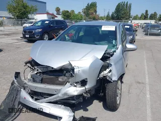 2014 Toyota Yaris L с VIN JTDKTUD35ED596783, выставлен на аукционе IAAI как лот 42431371 с пробегом 111 847 миль миль и . История ставок и продаж доступна на DreamBid. Изображение 6.