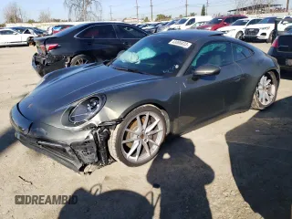 2020 Porsche 911 Carrera with VIN WP0AA2A92LS205872, listed as a Copart auction lot 43086833 with 19,393 mi miles. Bid and sale history available at carsss.com. Image 1.