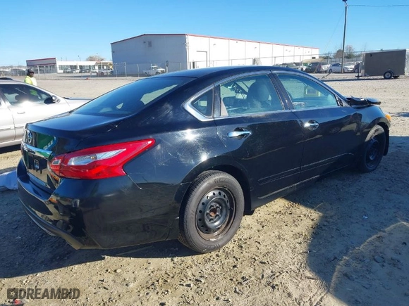 2016 Nissan Altima 2.5 SR with VIN 1N4AL3AP5GC153786, listed as a IAAI auction lot 41690788 with 155,634 mi miles. Bid and sale history available at carsss.com. Image 4.
