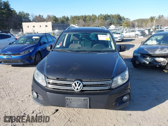 2016 Volkswagen Tiguan S z VIN WVGBV7AX9GW615535, wystawiony jako IAAI lot #41773789 z przebiegiem 137 617 mil mil oraz . Historia ofert i sprzedaży dostępna na DreamBid. Obrazek 12.