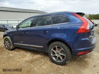 2015 Volvo XC60 T6 Platinum with VIN YV4902RV1F2718054, listed as a Copart auction lot 51828315 with 56,057 mi miles and Clean Title. Bid and sale history available at carsss.com. Image 2.