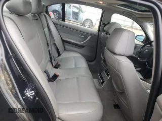 2007 BMW 3 Series 328xi with VIN WBAVC93547KX52045, listed as a Copart auction lot 60922775 with 136,686 mi miles and Clean title. Bid and sale history available at DreamBid. Image 10.