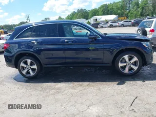 2019 Mercedes-Benz GLC 300 z VIN WDC0G4KB7KV176349, wystawiony jako IAAI lot #42191221 z przebiegiem 66 689 mil mil oraz . Historia ofert i sprzedaży dostępna na DreamBid. Obrazek 13.