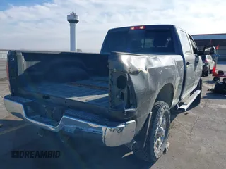 2018 Ram 2500 Big Horn with VIN 3C6UR5DL9JG284645, listed as a IAAI auction lot 41174288 with 66,498 mi miles. Bid and sale history available at carsss.com. Image 4.
