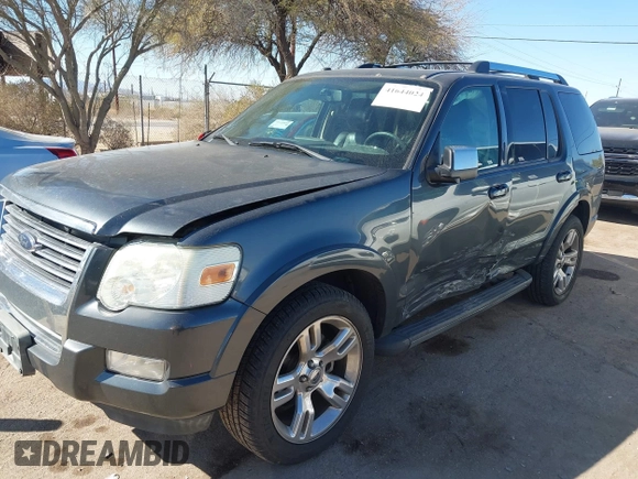 2010 Ford Explorer Limited z VIN 1FMEU8F83AUB15512, wystawiony jako IAAI lot #41644024 z przebiegiem 179 883 mil mil oraz . Historia ofert i sprzedaży dostępna na DreamBid. Obrazek 6.