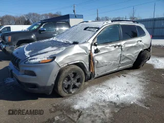 2016 Jeep Cherokee Limited with VIN 1C4PJLDB1GW347529, listed as a Copart auction lot 89323105 with Not provided miles and Non repairable. Bid and sale history available at DreamBid. Image 1.