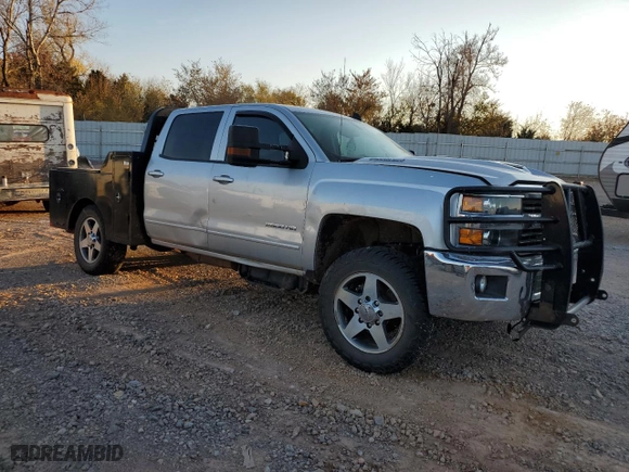 2017 Chevrolet Silverado 2500HD LT with VIN 1GC1KVEY8HF118591, listed as a Copart auction lot 82676984 with 0 mi miles and Salvage Title. Bid and sale history available at carsss.com. Image 4.