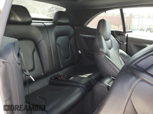 2014 Audi S5 Premium Plus z VIN WAUCGAFH2EN007003, wystawiony jako Copart lot #50761345 z przebiegiem 104 357 mil mil oraz Tytuł czysty. Historia ofert i sprzedaży dostępna na DreamBid. Obrazek 10.