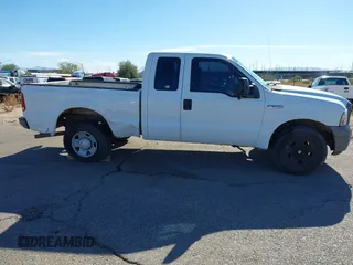2005 Ford Super Duty F-250 XL with VIN 1FTNX20565EA76826, listed as a IAAI auction lot 41654542 with 279,363 mi miles. Bid and sale history available at carsss.com. Image 13.