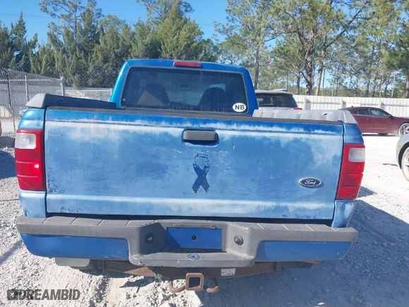 2001 Ford Ranger XLT Appearance with VIN 1FTYR14EX1PA81487, listed as a IAAI auction lot 41127215 with 250,120 mi miles. Bid and sale history available at carsss.com. Image 15.
