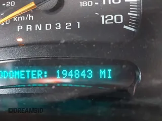 2003 Chevrolet Tahoe LT with VIN 1GNEK13Z33R304799, listed as a IAAI auction lot 41552534 with 194,843 mi miles. Bid and sale history available at carsss.com. Image 7.