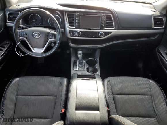 2016 Toyota Highlander LE Plus with VIN 5TDZKRFH6GS176626, listed as a Copart auction lot 50291045 with 119,801 mi miles and Clean Title. Bid and sale history available at carsss.com. Image 8.