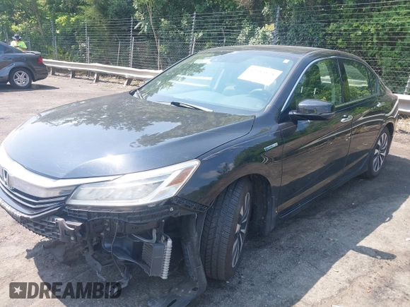 2017 Honda Accord Touring with VIN JHMCR6F74HC005706, listed as a IAAI auction lot 42585878 with 158,388 mi miles and . Bid and sale history available at DreamBid. Image 2.