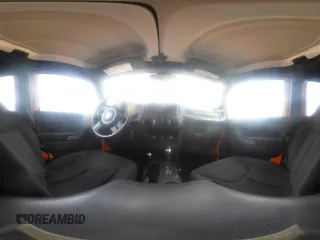 2013 Jeep Wrangler Unlimited Sport z VIN 1C4BJWDG7DL522421, wystawiony jako IAAI lot #41492425 z przebiegiem 55 921 mil mil oraz . Historia ofert i sprzedaży dostępna na DreamBid. Obrazek 19.