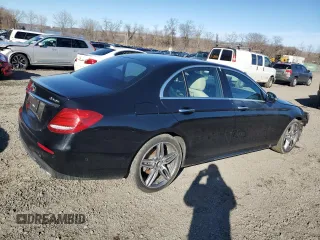 2019 Mercedes-Benz E-Class E 300 with VIN WDDZF4KB8KA594741, listed as a Copart auction lot 49678585 with 57,814 mi miles and Salvage Title. Bid and sale history available at carsss.com. Image 3.