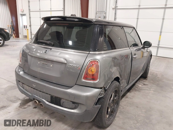 2008 MINI Hardtop S with VIN WMWMF73568TT87094, listed as a IAAI auction lot 42382863 with 114,764 mi miles and . Bid and sale history available at DreamBid. Image 4.