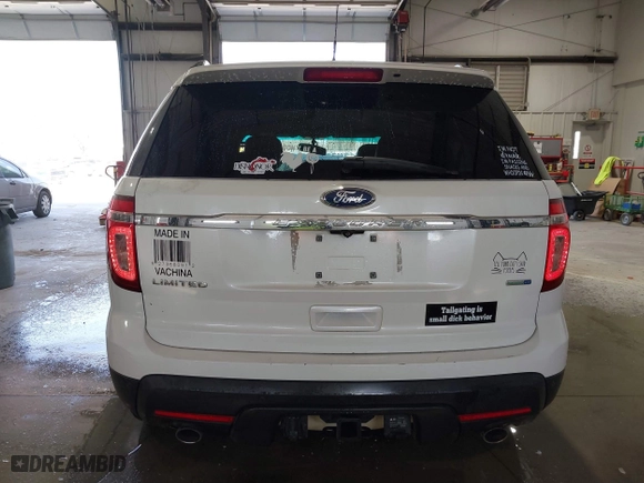 2013 Ford Explorer Limited with VIN 1FM5K8F82DGA83709, listed as a IAAI auction lot 41809611 with 217,317 mi miles. Bid and sale history available at carsss.com. Image 15.