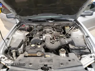 2005 Ford Mustang Deluxe with VIN 1ZVFT84N155208479, listed as a Copart auction lot 43827665 with 139,599 mi miles and Clean title. Bid and sale history available at DreamBid. Image 11.