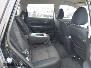 2017 Nissan Rogue SL with VIN 5N1AT2MV5HC783397, listed as a IAAI auction lot 41463680 with 104,245 mi miles. Bid and sale history available at carsss.com. Image 8.