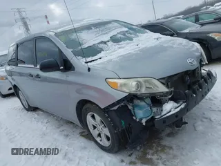 2012 Toyota Sienna with VIN 5TDZK3DC6CS277471, listed as a IAAI auction lot 41326894 with 0 mi miles. Bid and sale history available at carsss.com. Image 1.