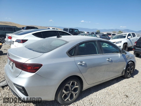 2021 Kia Forte LXS с VIN 3KPF24AD1ME337027, выставлен на аукционе Copart как лот 60907595 с пробегом 29 646 миль миль и Списание • Salvage title. История ставок и продаж доступна на DreamBid. Изображение 3.