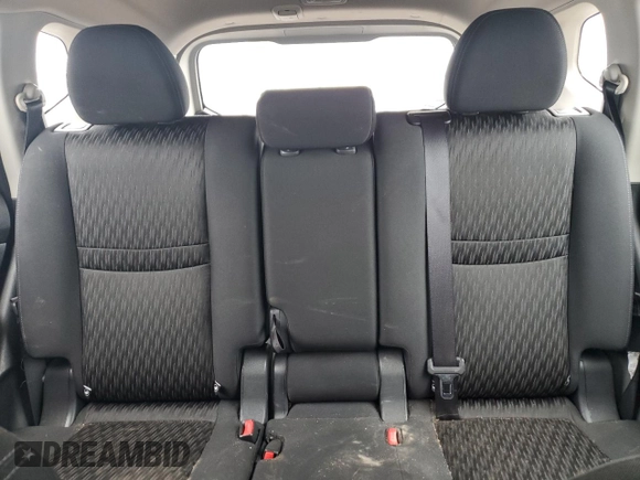 2017 Nissan Rogue S с VIN KNMAT2MV8HP512122, выставлен на аукционе Copart как лот 58462145 с пробегом 104 685 миль миль и Списание • Salvage title. История ставок и продаж доступна на DreamBid. Изображение 10.
