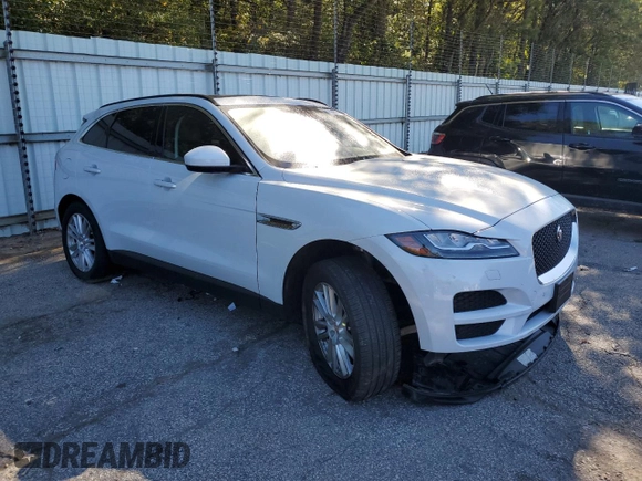 2018 Jaguar F-Pace 35t Prestige with VIN SADCK2EV7JA261102, listed as a Copart auction lot 76942774 with 58,955 mi miles and Salvage title. Bid and sale history available at DreamBid. Image 4.