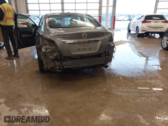 2015 Nissan Altima 2.5 S with VIN 1N4AL3AP8FC266100, listed as a IAAI auction lot 41535510 with 111,566 mi miles. Bid and sale history available at carsss.com. Image 6.