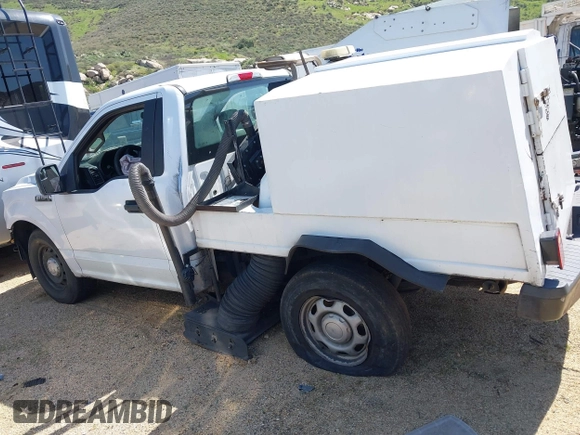 2017 Ford F-150 XL with VIN 1FTMF1C84HKE37930, listed as a IAAI auction lot 41817185 with 140,280 mi miles. Bid and sale history available at carsss.com. Image 15.