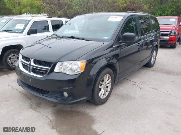 2018 Dodge Grand Caravan SXT with VIN 2C4RDGCGXJR298710, listed as a IAAI auction lot 41933213 with 259,904 mi miles. Bid and sale history available at carsss.com. Image 17.
