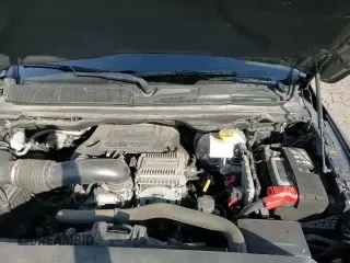 2022 Ram 1500 Laramie z VIN 1C6SRFJT3NN147487, wystawiony jako Copart lot #71597445 z przebiegiem 67 869 mil mil oraz Czysty tytuł • Clean title. Historia ofert i sprzedaży dostępna na DreamBid. Obrazek 14.