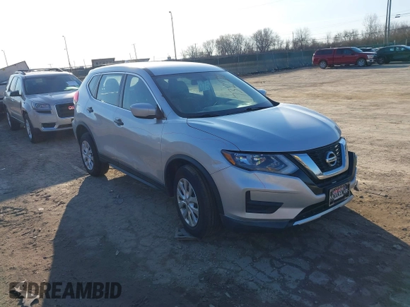 2017 Nissan Rogue S z VIN KNMAT2MV9HP563256, wystawiony jako IAAI lot #41732780 z przebiegiem 135 505 mil mil oraz . Historia ofert i sprzedaży dostępna na DreamBid. Obrazek 1.