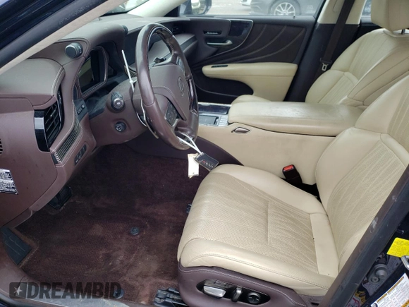 2018 Lexus LS z VIN JTHCY1FF1J5001281, wystawiony jako Copart lot #45752233 z przebiegiem 54 158 mil mil oraz . Historia ofert i sprzedaży dostępna na DreamBid. Obrazek 7.