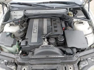 2004 BMW 3 Series 325i with VIN WBAAZ33444KP85964, listed as a IAAI auction lot 42024989 with 165,813 mi miles. Bid and sale history available at carsss.com. Image 10.