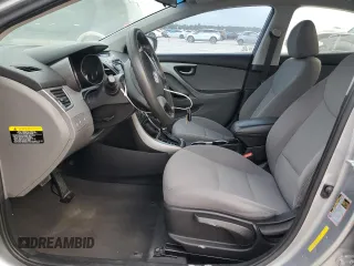 2015 Hyundai Elantra SE z VIN 5NPDH4AE2FH586787, wystawiony jako Copart lot #52965265 z przebiegiem 161 712 mil mil oraz Szkoda całkowita • Salvage title. Historia ofert i sprzedaży dostępna na DreamBid. Obrazek 7.