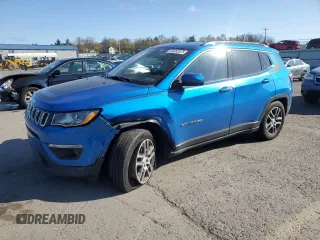 2019 Jeep Compass Latitude with VIN 3C4NJCBB2KT844341, listed as a Copart auction lot 53052675 with 59,709 mi miles and Salvage Title. Bid and sale history available at carsss.com. Image 1.