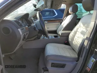 2010 Volkswagen Touareg VR6 with VIN WVGBF7A92AD002237, listed as a Copart auction lot 73919754 with 124,072 mi miles and Salvage Title. Bid and sale history available at DreamBid. Image 7.