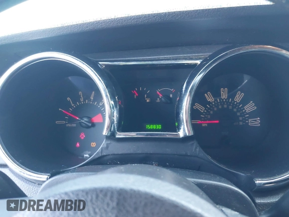 2007 Ford Mustang Deluxe with VIN 1ZVFT84N475265746, listed as a IAAI auction lot 42644799 with 158,830 mi miles and . Bid and sale history available at DreamBid. Image 7.