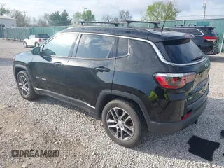 2020 Jeep Compass Latitude с VIN 3C4NJCBB5LT154908, выставлен на аукционе IAAI как лот 41935321 с пробегом 68 200 миль миль и . История ставок и продаж доступна на DreamBid. Изображение 3.