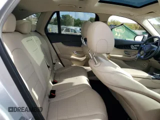 2018 Mercedes-Benz GLC 300 z VIN WDC0G4KB2JV102108, wystawiony jako Copart lot #51797515 z przebiegiem 62 798 mil mil oraz Szkoda całkowita • Salvage title. Historia ofert i sprzedaży dostępna na DreamBid. Obrazek 11.