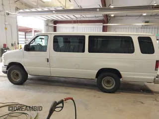 2010 Ford Econoline Passenger XL с VIN 1FBSS3BL2ADA68410, выставлен на аукционе IAAI как лот 42359755 с пробегом 233 955 миль миль и . История ставок и продаж доступна на DreamBid. Изображение 14.